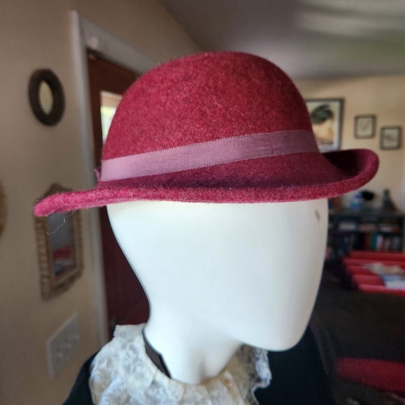 Wool Felt Hat - Picture 7 of 8